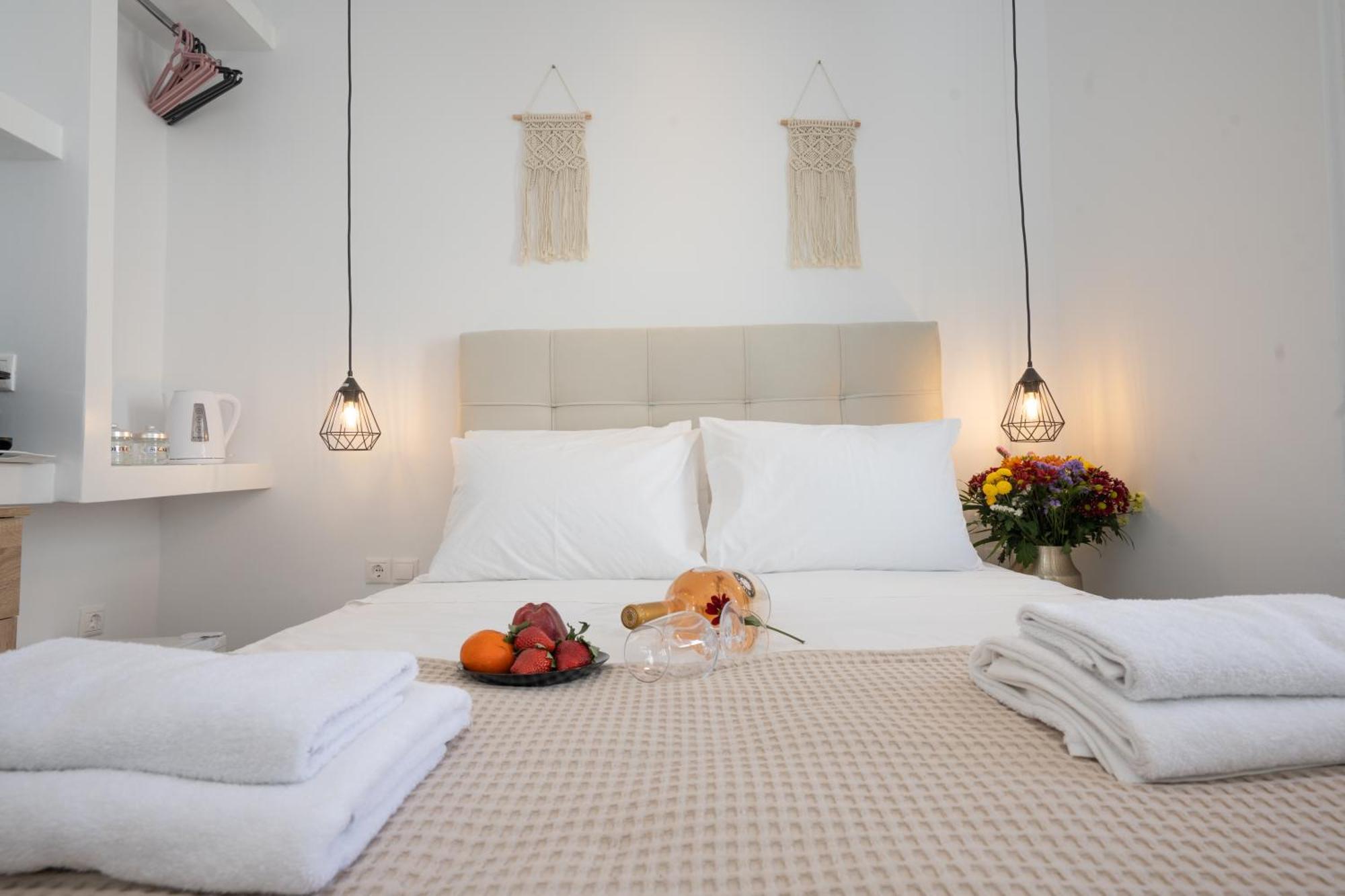 Myconian Little Venice Elite Suites With Sea View Mykonos Town Dış mekan fotoğraf